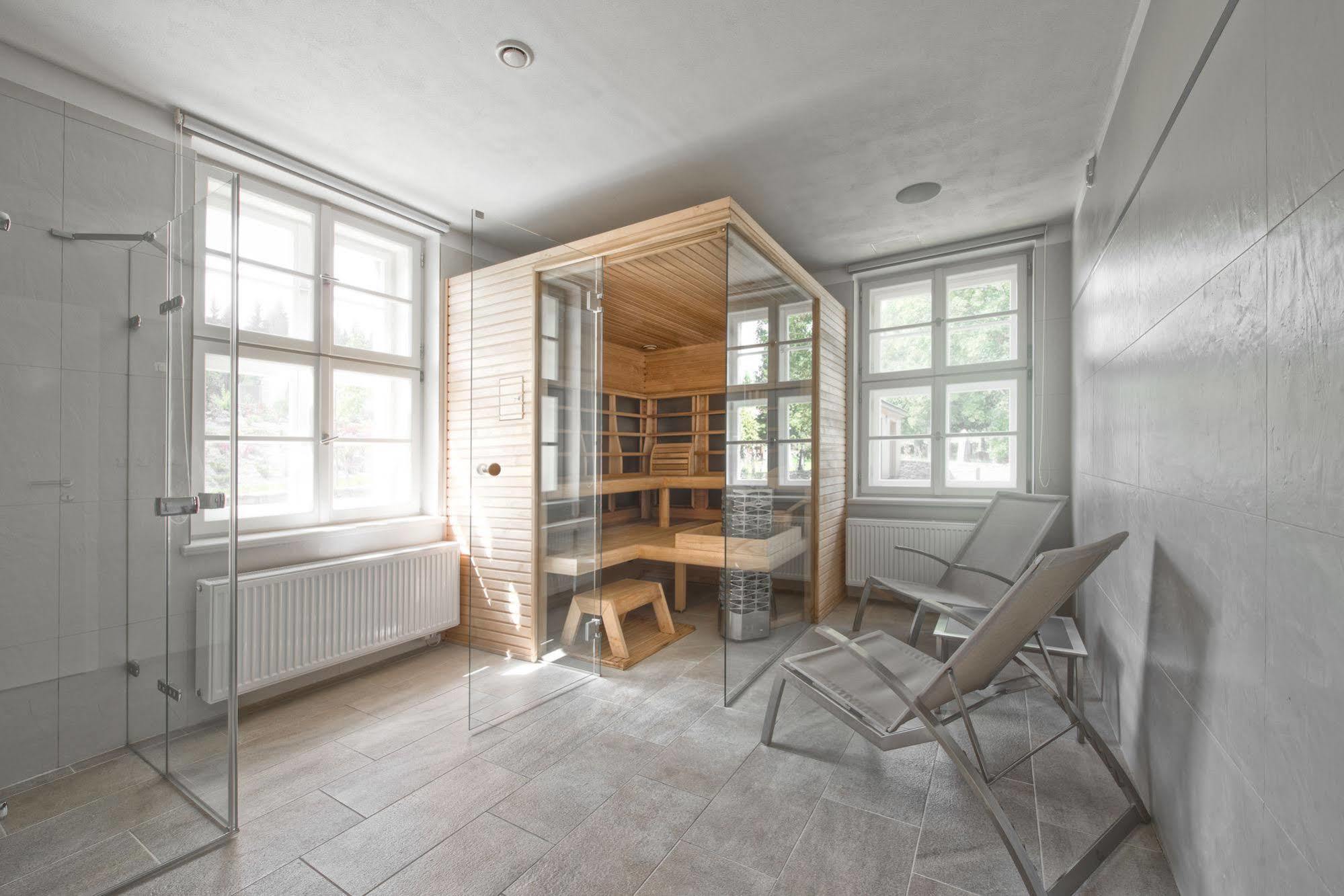 Theresian Apartment